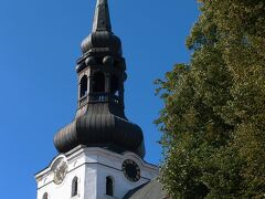 次にトームペアの高台に建つ大聖堂へ。