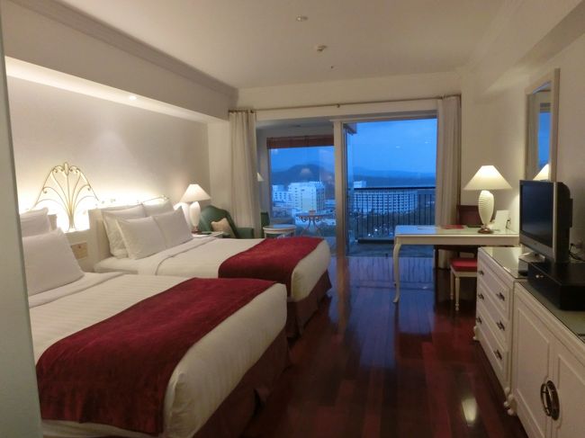 お部屋です(*^_^*)<br />アップグレードしてもらいました。<br />まぁ繁盛期を避けるとよく出てくる話です<br /><br />ケチって安い部屋予約したのにごめんなさい<(_ _)>