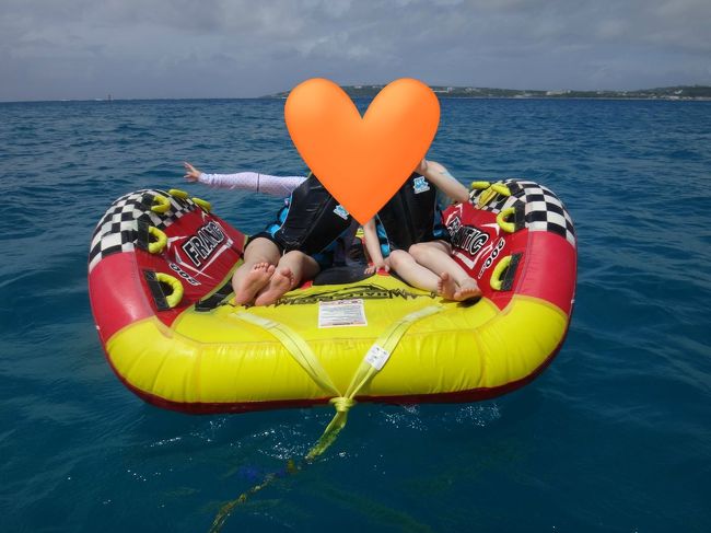 寝転んだり、こうやって乗ったりして引っ張ってもらいます。<br />かんなり遠心力がかかっておちそう(笑)