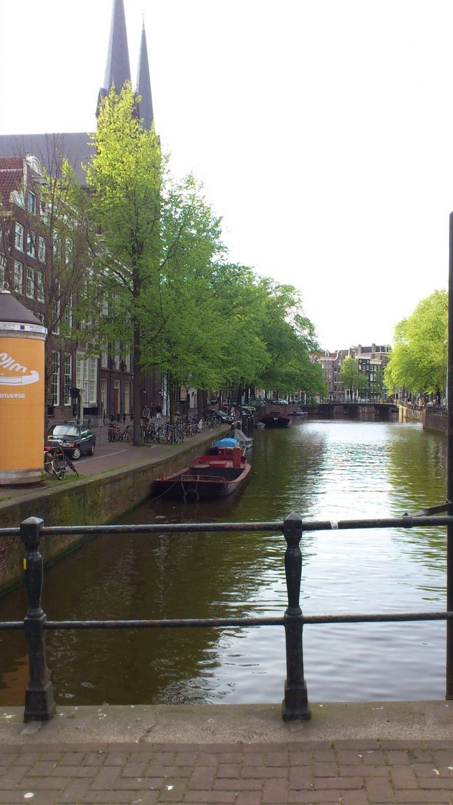 運河のある町は大好き。