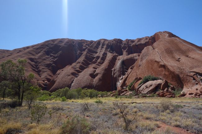 2013年最終日が2013年で一番がんばった日(笑)<br />ホント最初は怖いし太ももと二の腕がパンパンだし、<br />あきらめそうだったけど、登ってよかった！<br /><br />登る事に関してはいろいろと意見があるけど、<br />あの景色は見れて良かった！<br />敬意をもって登りましょう！<br /><br />そしてお水は絶対に1L以上は持って行きましょう！<br />それなりの服装で行きましょう！<br />無理だと思ったらあきらめる事も必要です！<br />でも、がんばれるならがんばっていきましょう！<br />あの景色は偉大です！