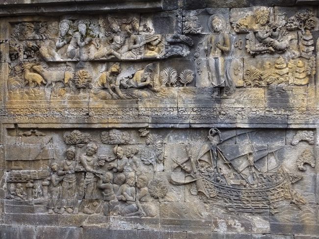 ボロブドール：第一回廊