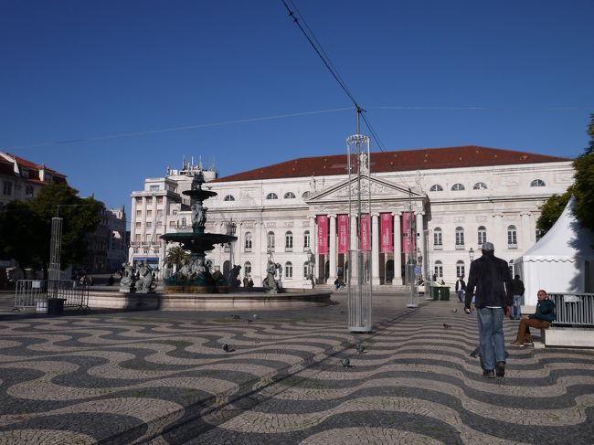 ロシオ広場到着。