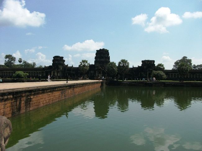 アンコール・ワット：西参道