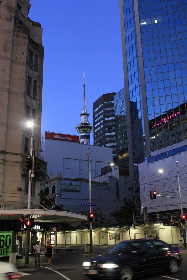 そんなトラブルから一夜明け、今日はいよいよ帰国です。<br />朝6時半にホテルを出発、朝食はおにぎり弁当、という情報を耳にし、<br />我々姉妹は、最後の悪あがきに出かけます。