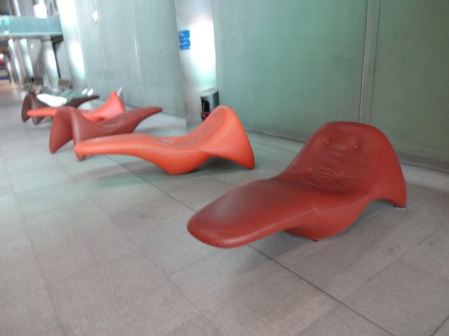 気持ちよさそうな椅子がありました☆