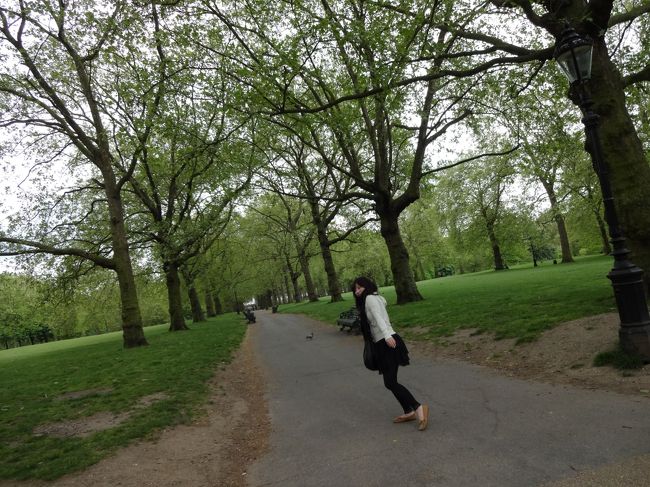 こんな都会なのに緑がかならずあるのがロンドンのいいところ☆