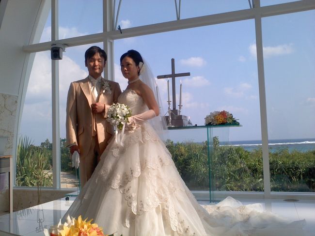 ホテル教会での結婚式。<br />