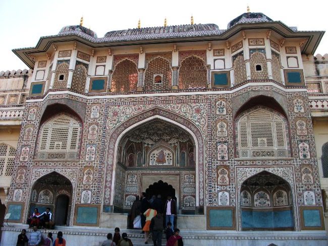 アンベール城の中へここから入る。