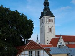 ネイツィトルンから見る聖ニコラス教会。