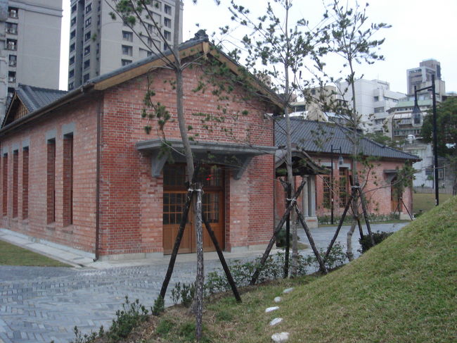樹心会館はレンガ造りで、雰囲気がありますねぇ☆