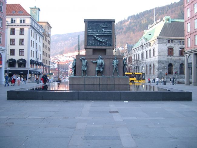 海の男の記念碑