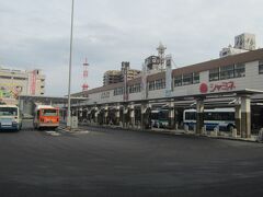 境港から米子で乗り継いで松江駅に到着ー。