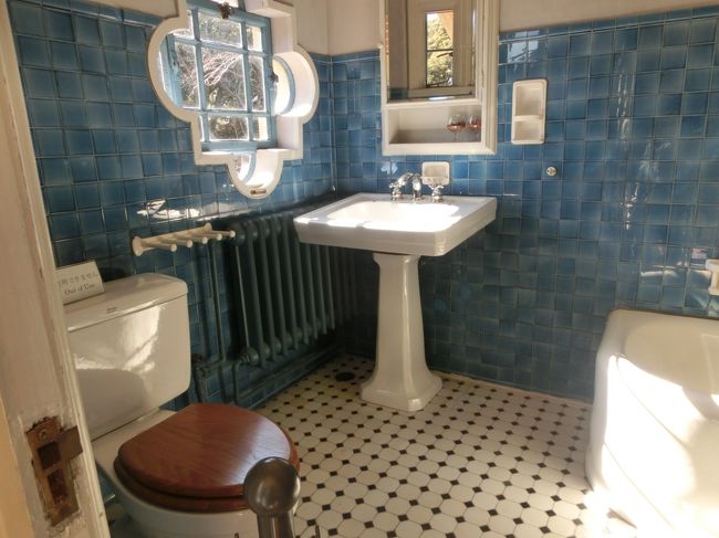 客間のバスルームだったかな？<br />ここは先ほどのバスルームとまた趣が違います