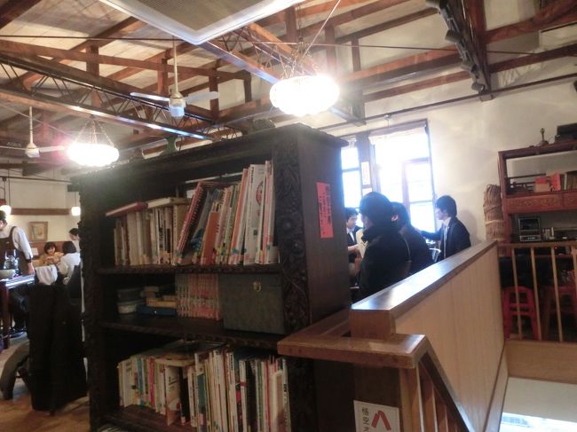 店内はこんな感じでよい雰囲気♪