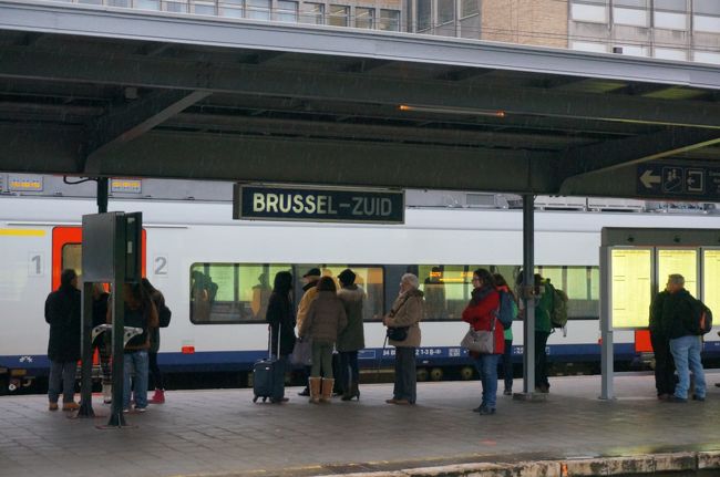 ブリュッセル南駅到着
