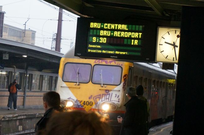 ベルギー国鉄に乗り換え<br />「グランプラス」のある<br />ブリュッセル中央駅へ