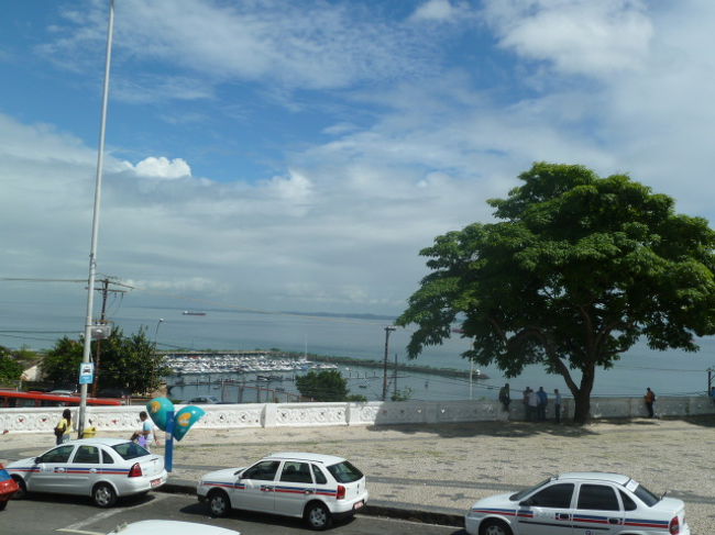 秋の空が広がる