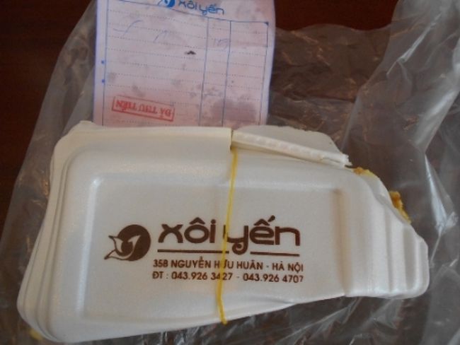 リュックに入れて歩いていたら<br />ぎゃぎゃ、つぶれちゃった。