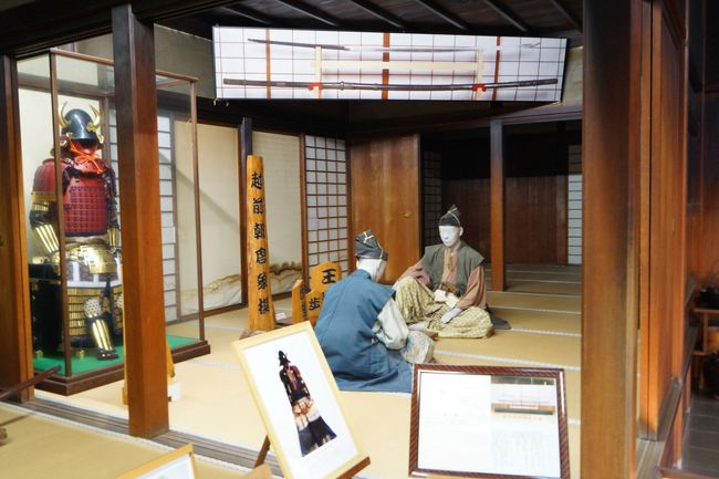 侍屋敷は、１軒が復元されています。