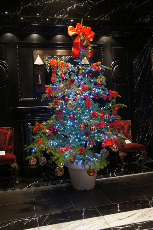 ホテルもクリスマス仕様。