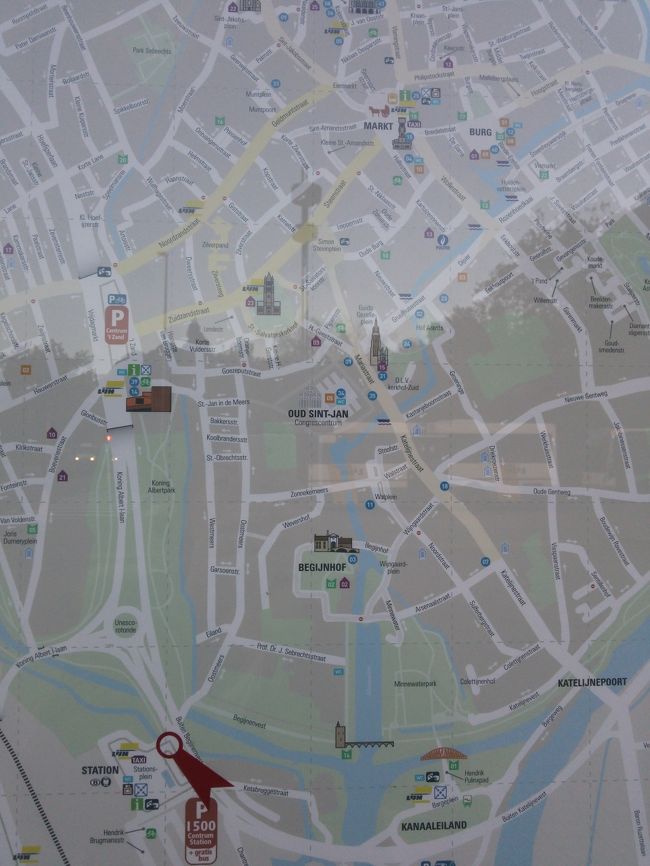 あんまり調べてないので<br />とりあえず駅前で地図を写メ。<br /><br />