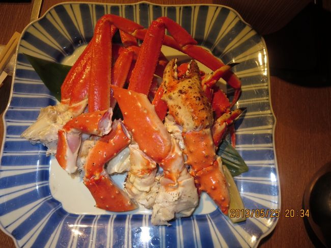 カニ専門店で食べた新鮮なタバラガニ。