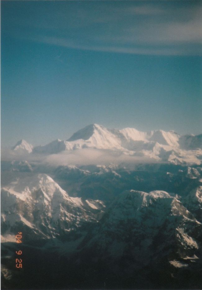 神々しい山並み。