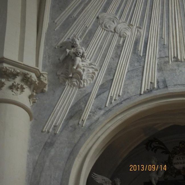 不気味ちゃん、アップです。