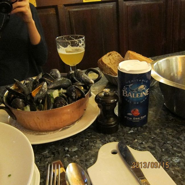 もちろんムール貝も。<br /><br />２人でしたが、この２皿完食出来ず。<br />美味しかったのですが、見た目よりおなかに来ます。