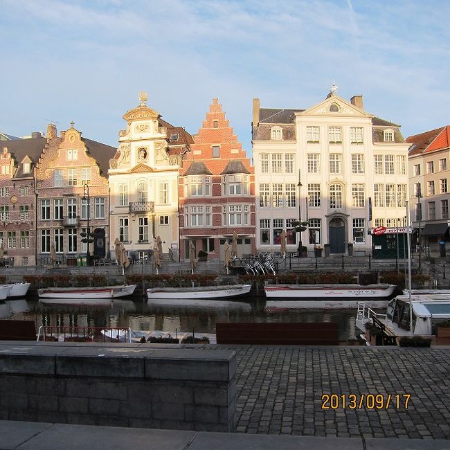 川沿いです。さわやかに見えますがめっちゃ寒いです。