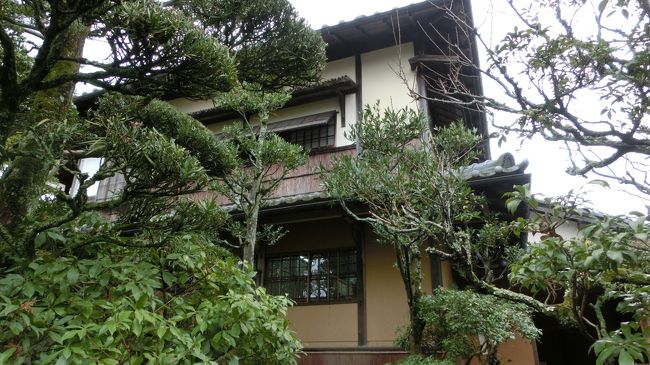 志賀直哉邸③<br />今日は外から見るだけで中には入りません。<br />350円で入館できますが、次回の楽しみに取っておきます。