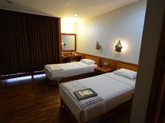 宿泊はボロブドゥール敷地内の「ホテルマノハラ」
インドネシアにしてはそこそこいい値段だが、ボロブドゥール遺跡の入場料も含まれているため、意外とお得。
二人以上で泊まるならさらにお得感がありますね。
