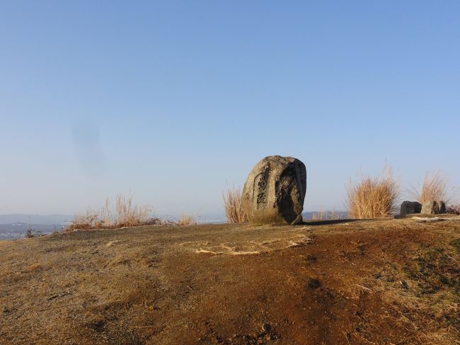 登って行きます。