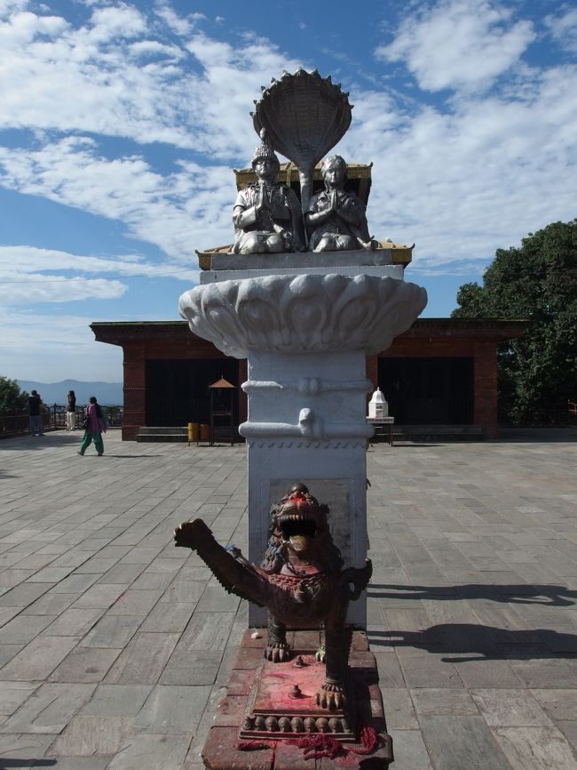 で、ここはヒンドゥー教のお寺