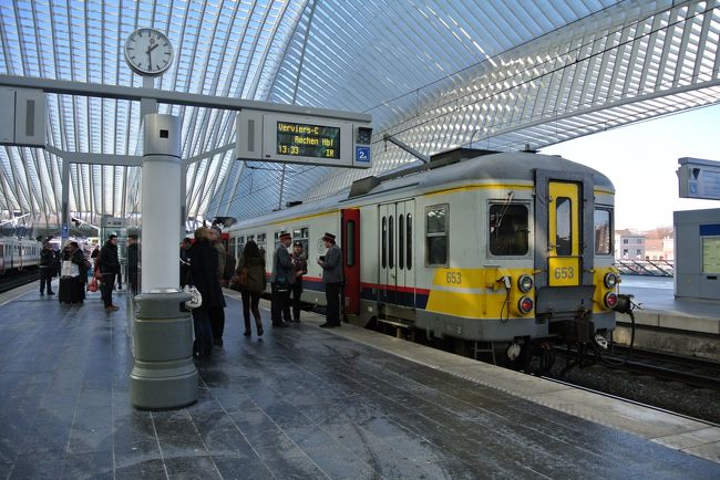 乗ってきた電車はリエージュでまた引き返していきました。