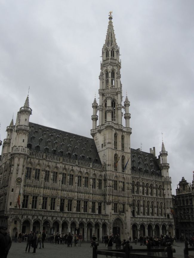 世界遺産、グランプラスの市庁舎。