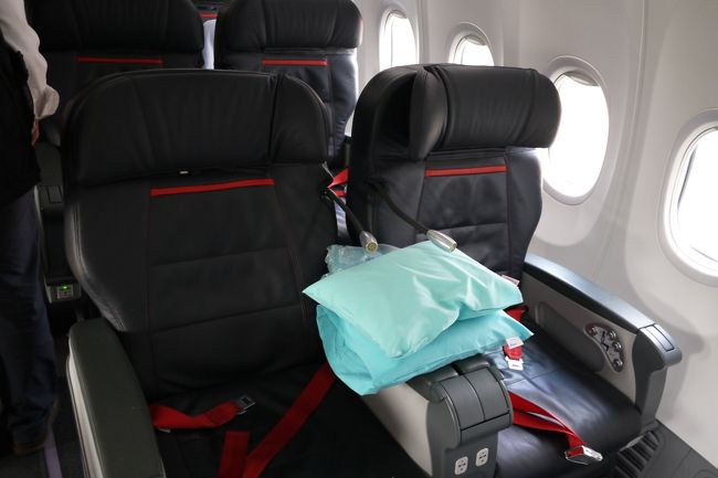 【Eytan】ビジネスクラス 2点 久しぶりのエバー航空ビジネスクラス搭乗記2024 | 旅するサルは