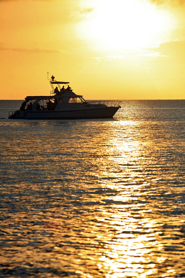 セーシェルの夕陽が見たくて Seychelles セイシェルの夕陽 その他の都市 セーシェル の旅行記 ブログ By Kuropisoさん フォートラベル セーシェルの夕陽が見たくて Seychelles セイシェルの夕陽 その他の都市 セーシェル の旅行記 ブログ By Kuropisoさん フォートラベル