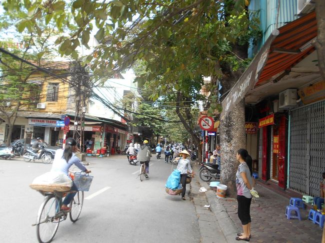 ハノイ大教会の前まで来ました。