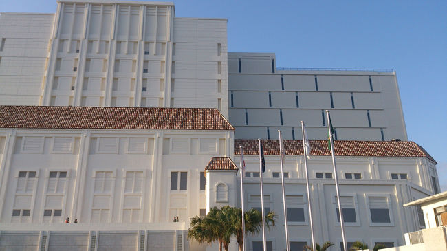 今回一番楽しみにしていたホテルモントレ沖縄リゾート&amp;スパに到着です。