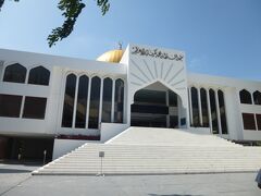 イスラミック・センター。
モルディブ最大のモスクです。