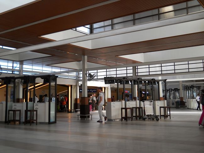 空港だってこんなにきれいになっていた。