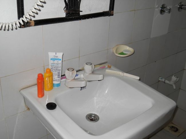 石鹸しかないが、役に立たない石鹸だったので日本から色々持って行って良かった・・