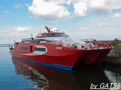 リンダ・ラインの高速艇でヘルシンキへ。
時化てなければ快適な２時間の旅です。