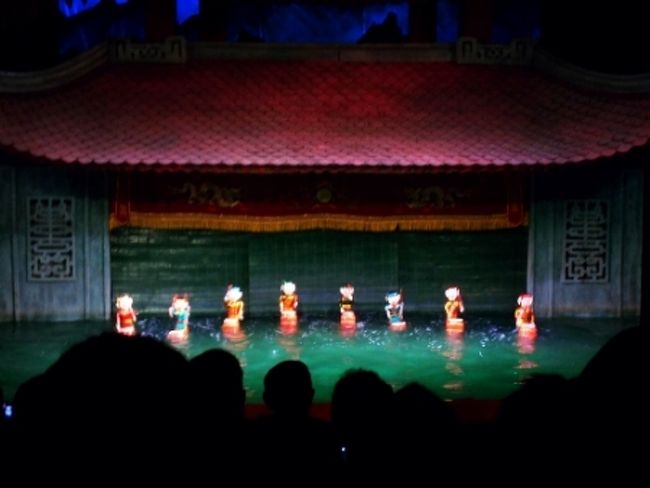 いろんな人形が出てきました。