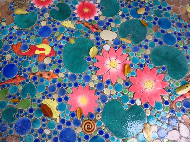 お店の前のタイルがまたオサレですな＾＾