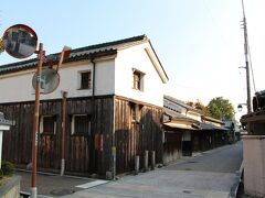 旧杉山家住宅前の通りを少し東に進むと・・・