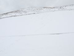 手向山八幡宮から若草山へとやってきました。
ゲレンデみたいになっています。
