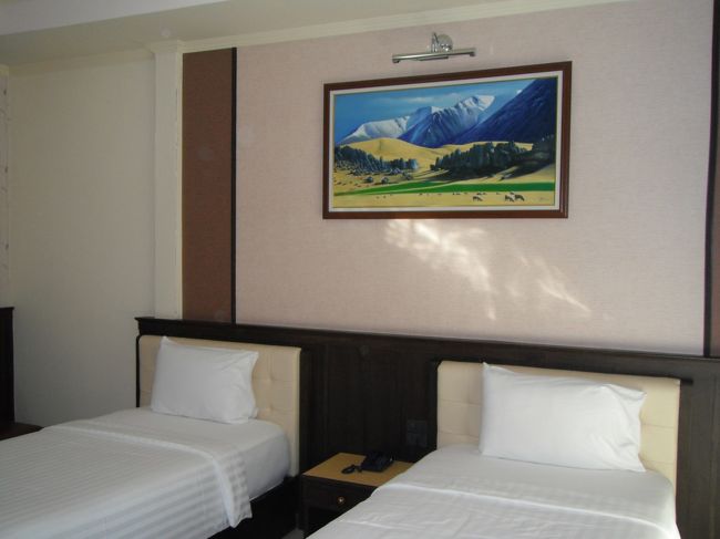 ここのホテルも格安でしたが、一戸建てのヴィラで、お部屋はシンプルでキレイです♪